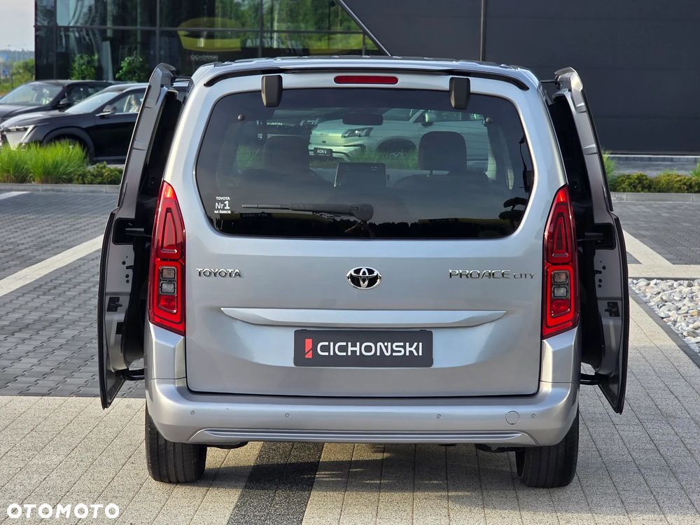 Toyota Proace City Verso Long 1.5 D-4D Family - 19