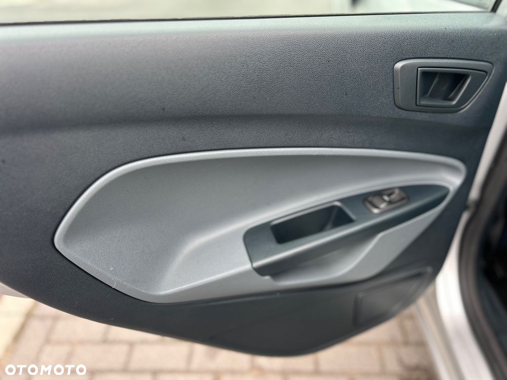 Ford Fiesta 1.25 Viva - 17