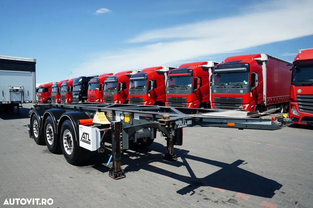 Van Hool / SEMIREMORCĂ CONTAINER / SUB REZERVOR / ADR COMPLET / 3 AXE / AXE SAF / JANTE DIN ALIAJ - 9