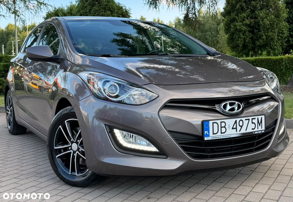 Hyundai i30 1.4 Fifa World Cup Edition - 16