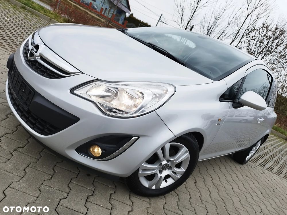 Opel Corsa - 1