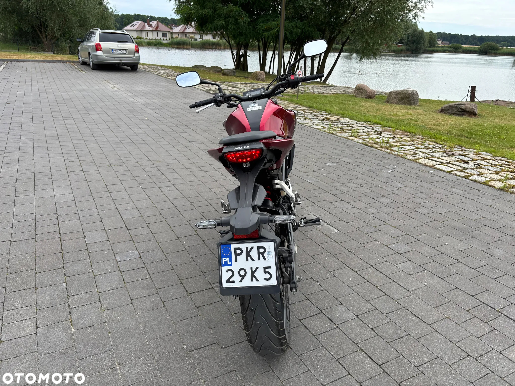 Honda CB - 8