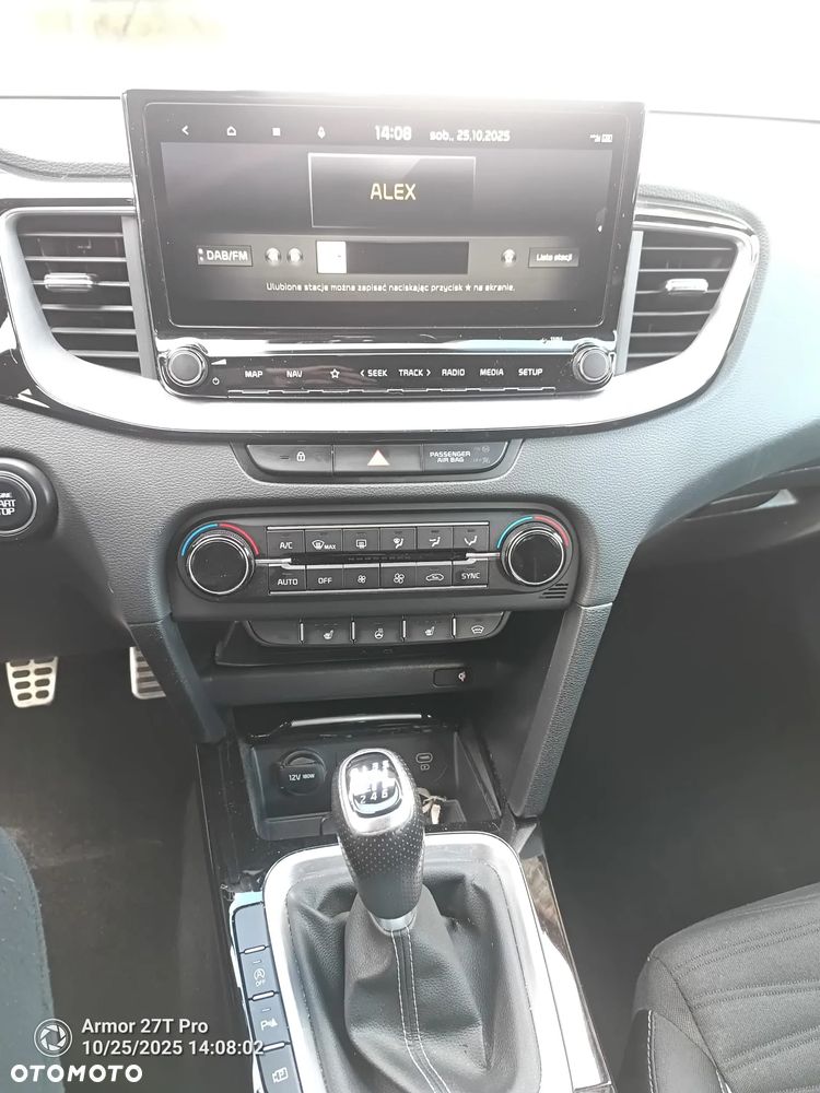 Kia ProCeed 1.5 T-GDI GT Line - 11