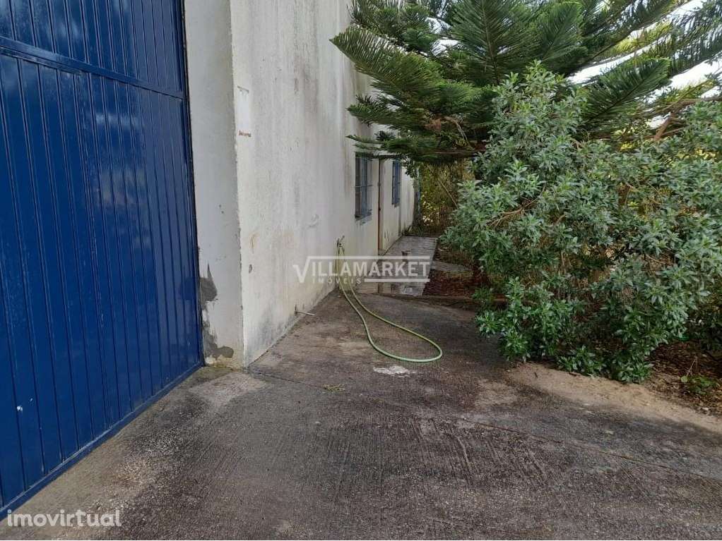 Armazém Industrial da banca composto por 2 pisos situado em Amiais de - Grande imagem: 4/60