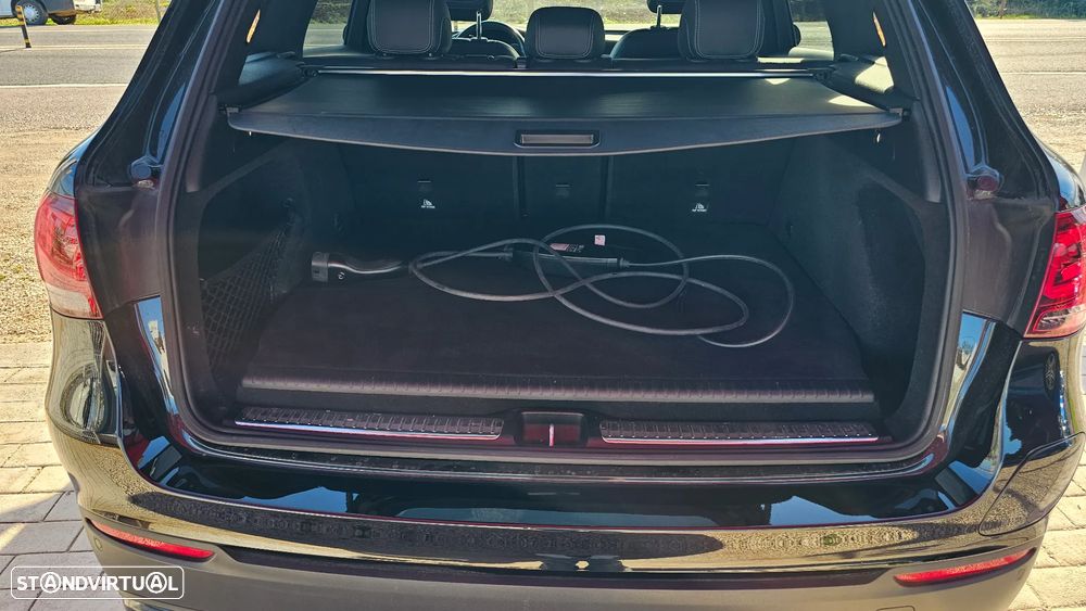 Mercedes-Benz GLC 300 de 4Matic 9G-TRONIC AMG Line - 25