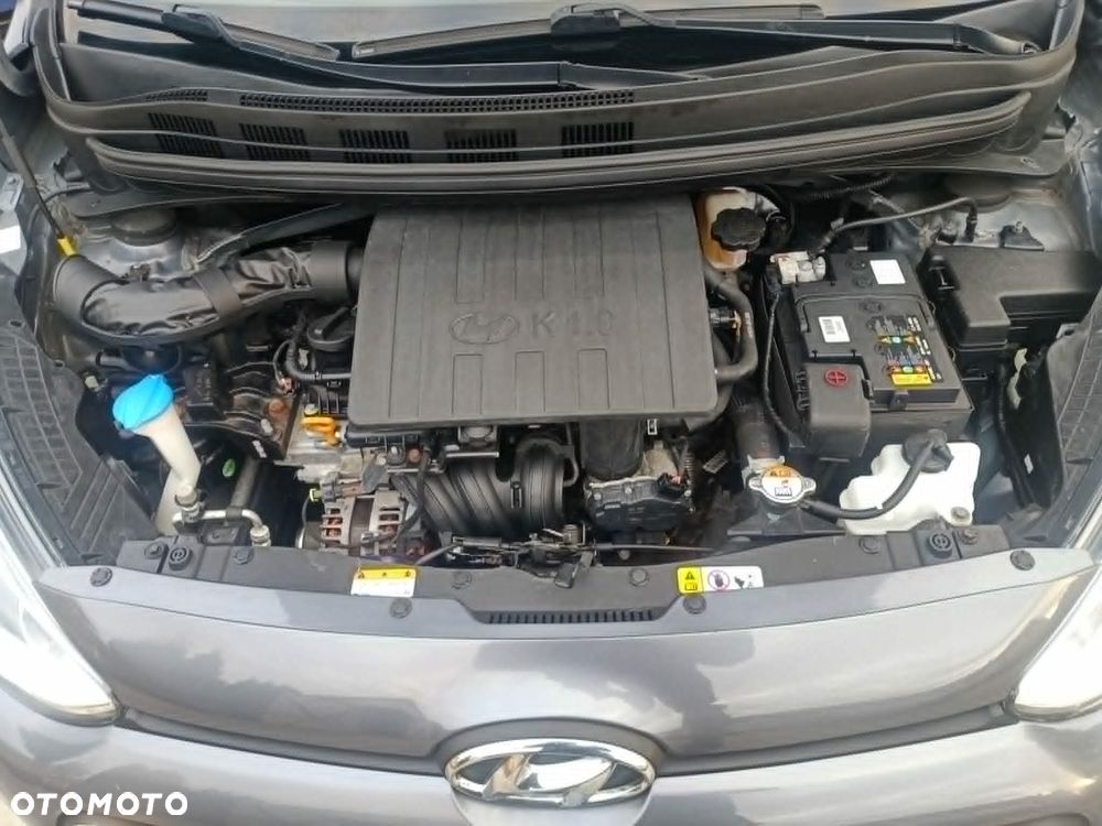 Hyundai i10 - 17