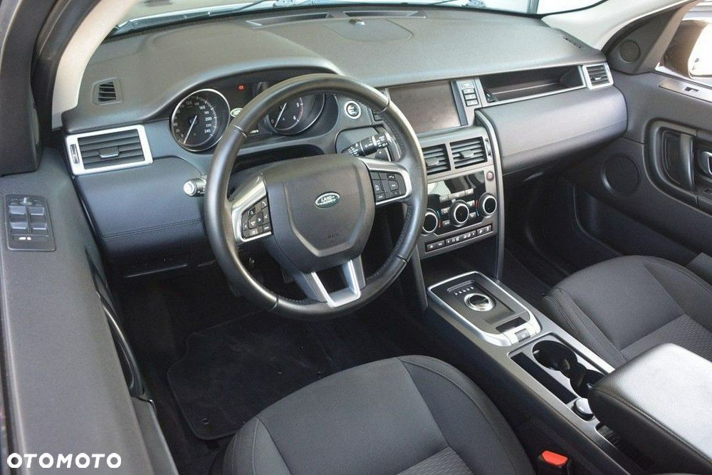 Land Rover Discovery Sport 2.0 TD4 HSE - 11