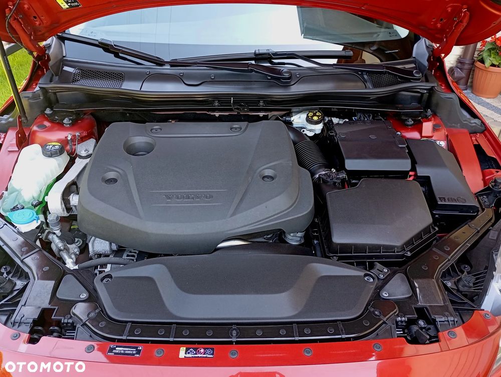 Volvo V40 D2 Momentum - 32