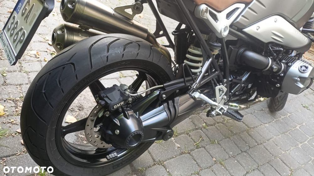 BMW R - 6