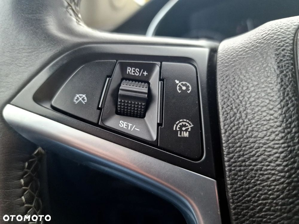 Opel Mokka X 1.4 T Ultimate S&S - 18