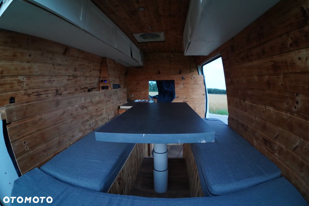 Ford Transit - 15