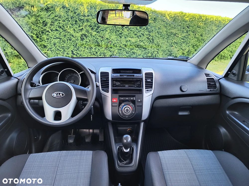 Kia Venga - 5