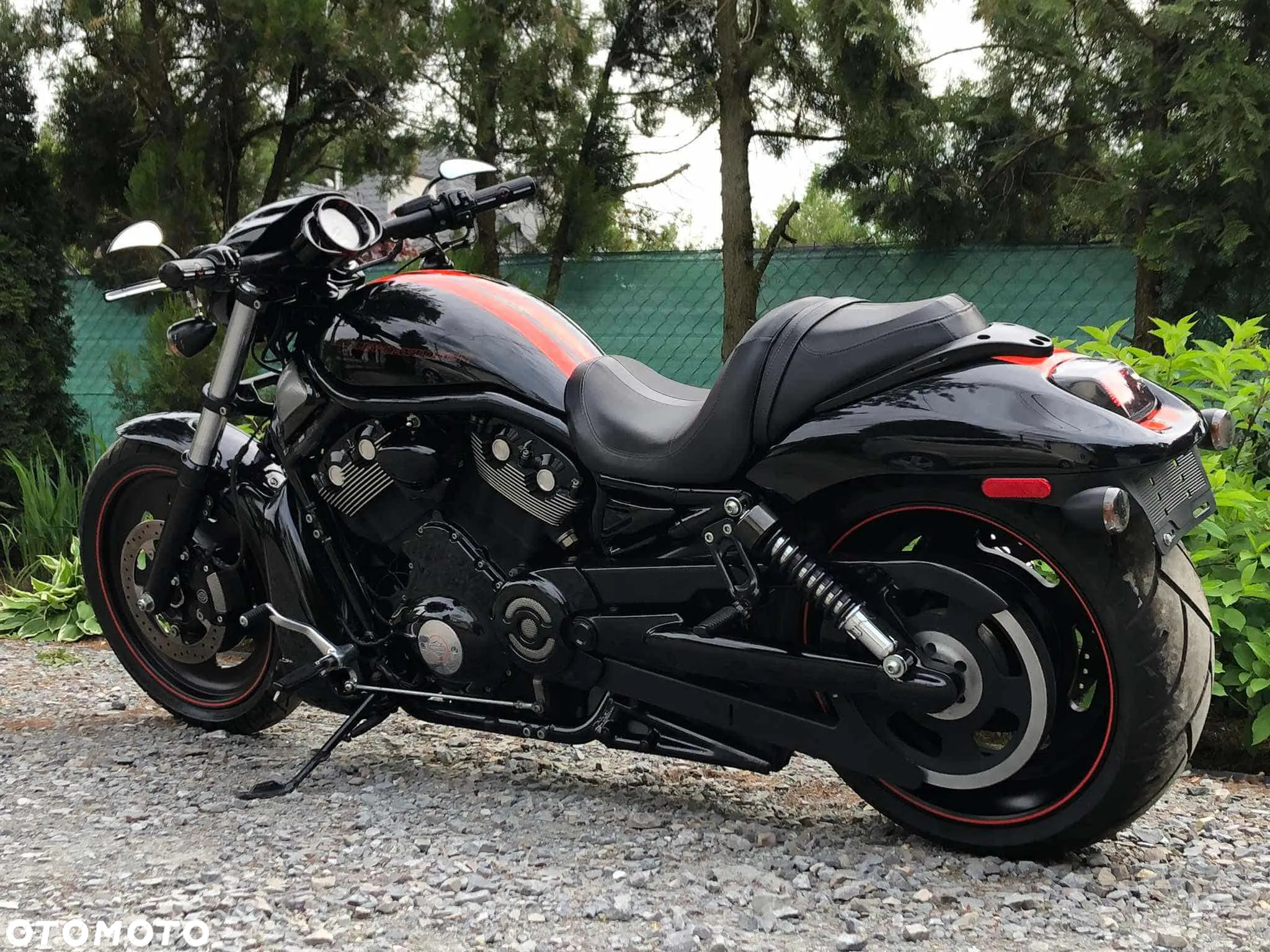 Harley-Davidson V-Rod Night Rod - 2