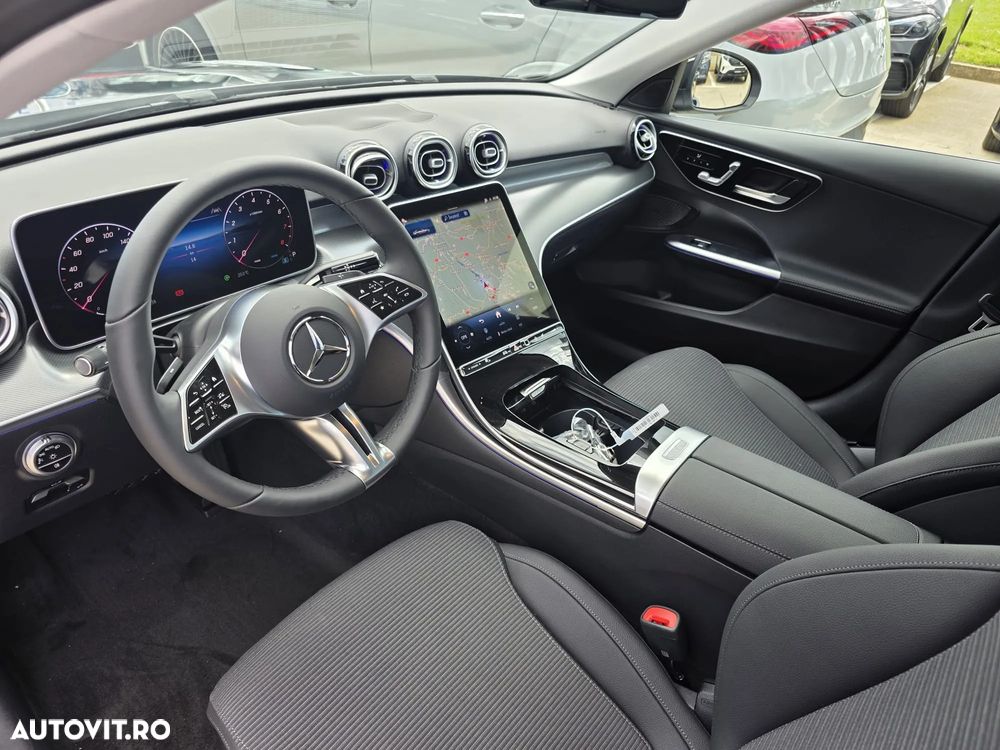 Mercedes-Benz C - 13