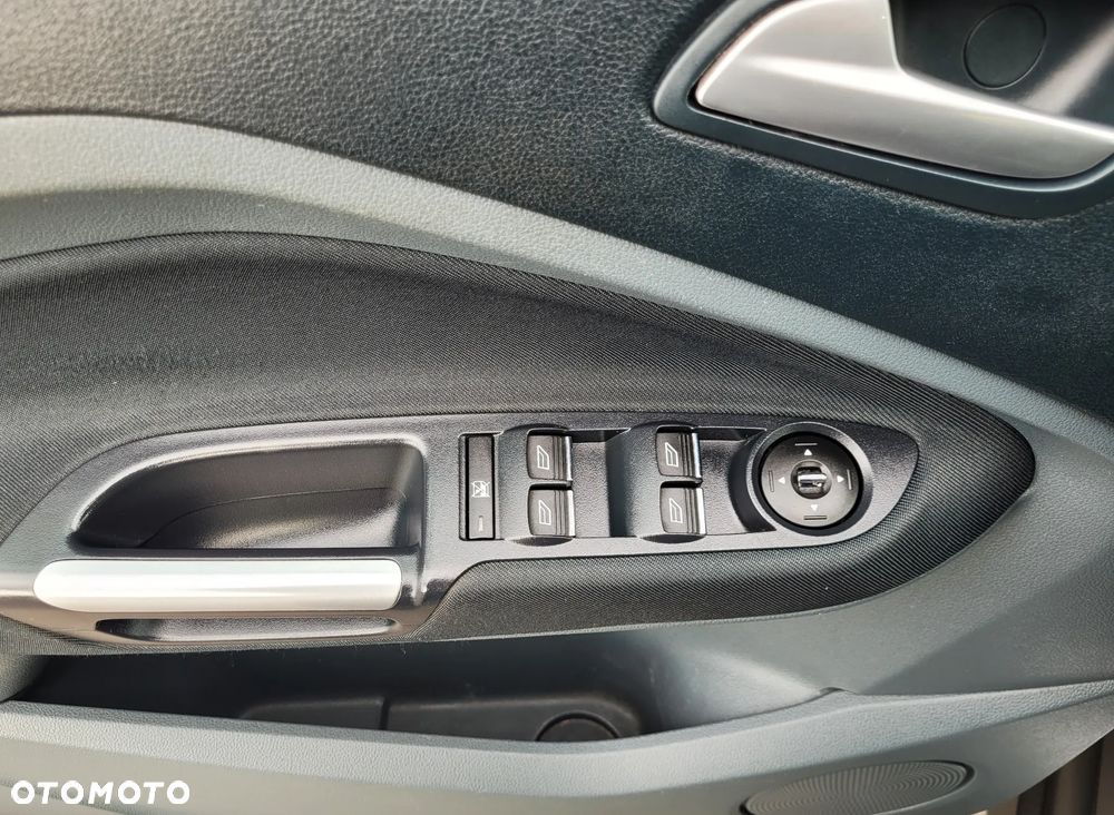 Ford C-MAX 1.6 Ti-VCT Titanium - 23