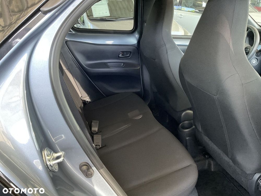 Toyota Aygo X - 10