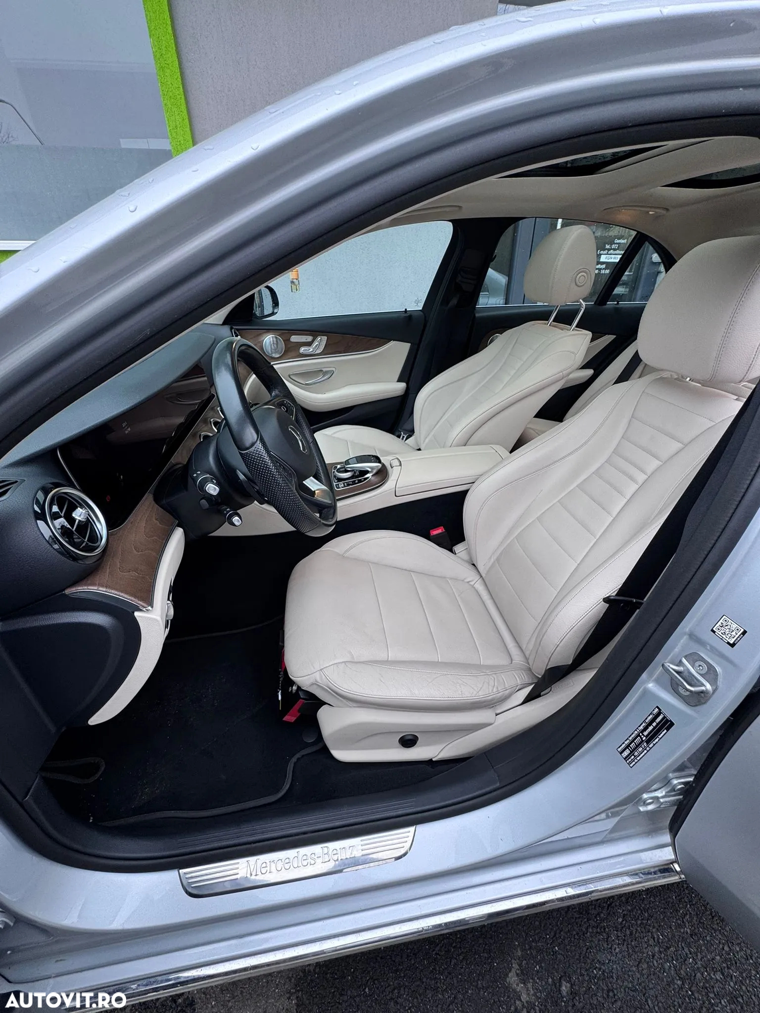 Mercedes-Benz E 200 d 9G-TRONIC - 24