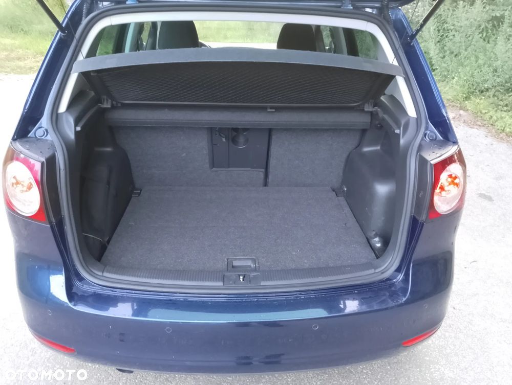 Volkswagen Golf Plus 1.6 TDI Highline - 23