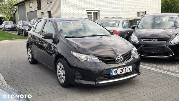 Toyota Auris 1.33 Dual-VVT-i