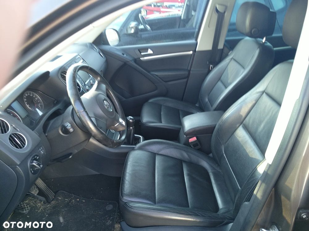 Volkswagen Tiguan - 6