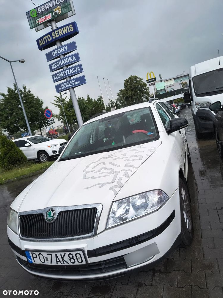Skoda Octavia 1.6 Tour Classic - 6