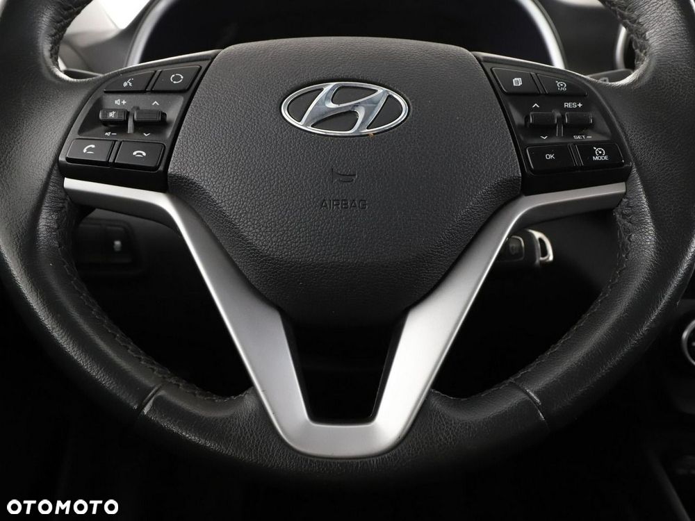 Hyundai Tucson 1.6 GDi 2WD Select - 22
