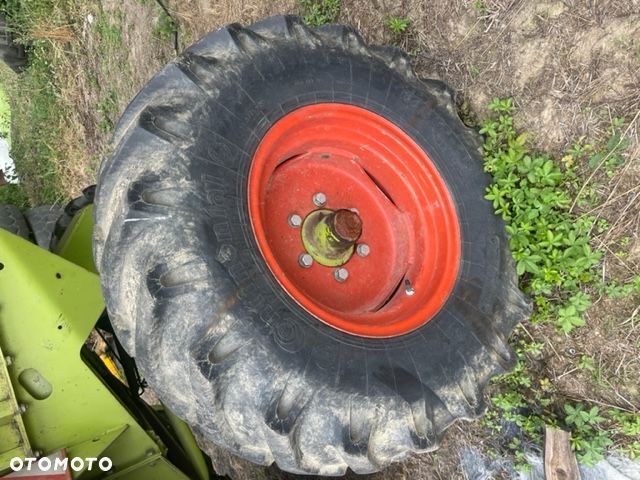 Claas Dominator 150 | 88 | 98 | 108 - Koło [Tylne] - 2