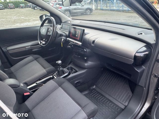 Citroën C4 Cactus - 18