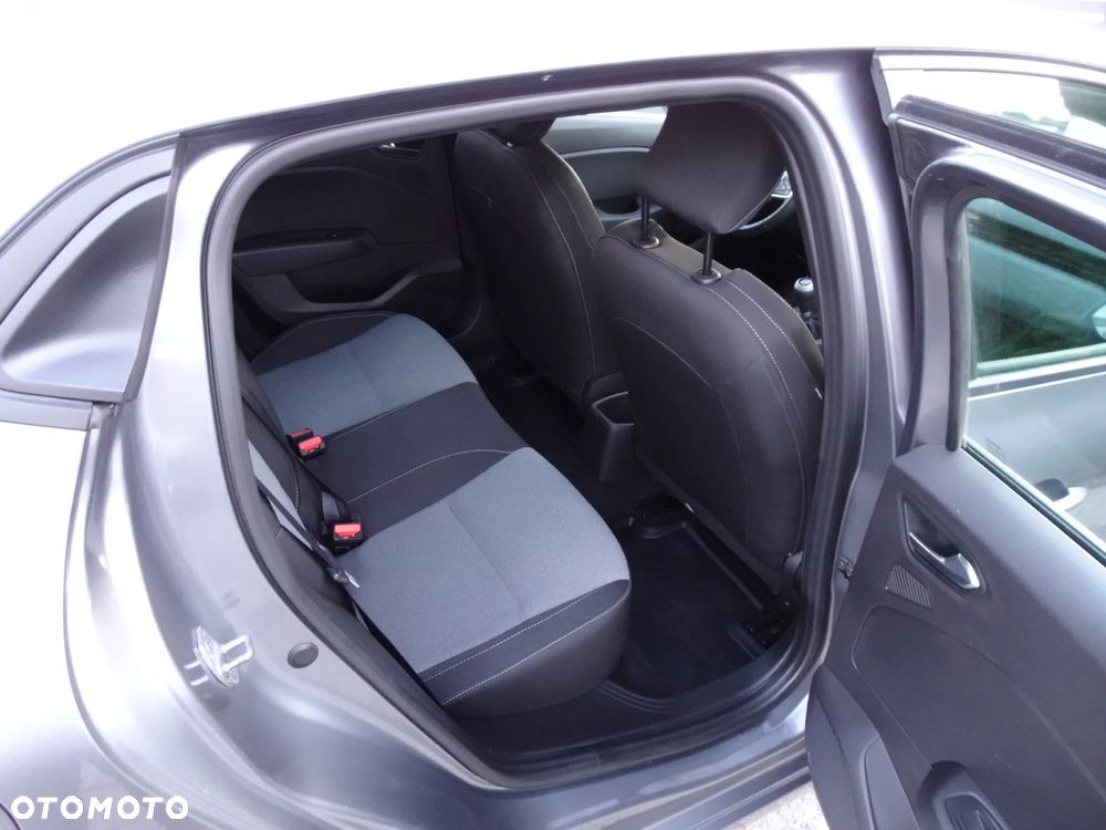Renault Clio 1.0 TCe Intens - 18