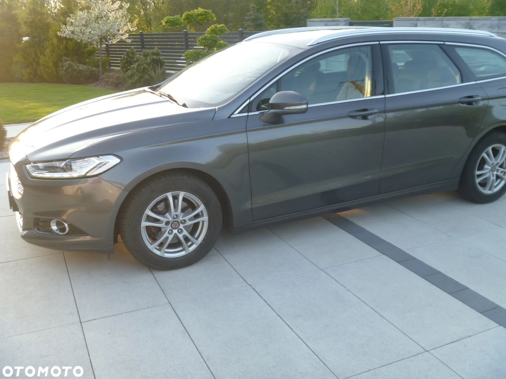 Ford Mondeo 2.0 TDCi Titanium PowerShift - 9