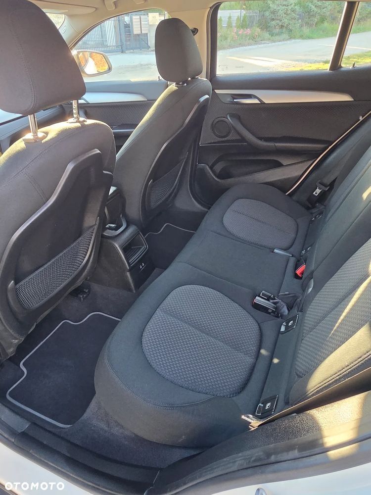 BMW X2 sDrive18i Advantage - 21