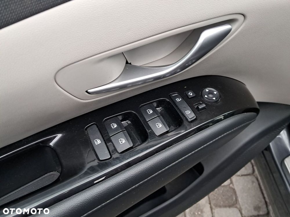 Hyundai Tucson - 11