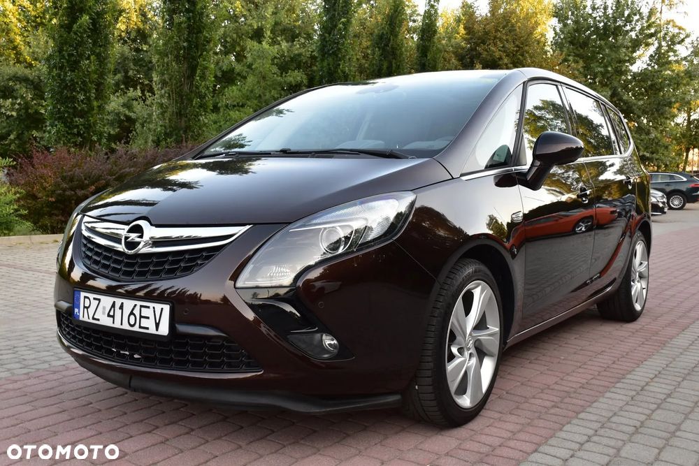 Opel Zafira 2014 photo 2