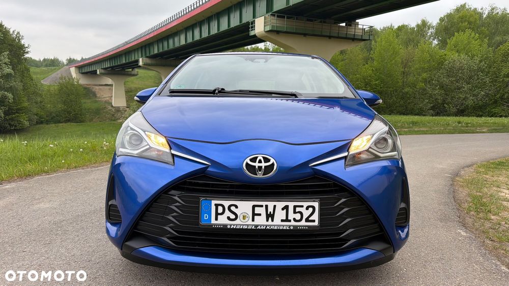 Toyota Yaris 1.0 VVT-i - 9