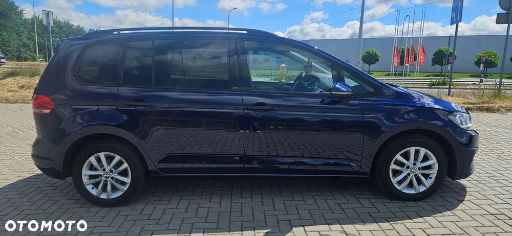 Volkswagen Touran 2.0 TDI BMT Comfortline DSG - 5