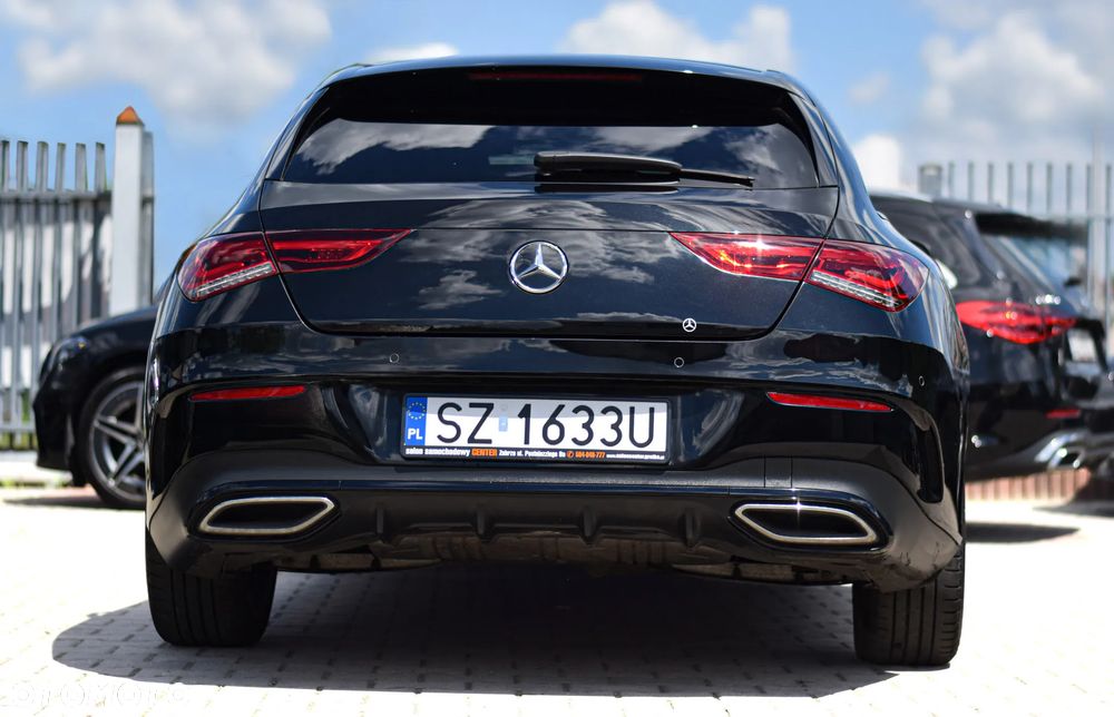 Mercedes-Benz CLA 180 7G-DCT AMG Line - 35