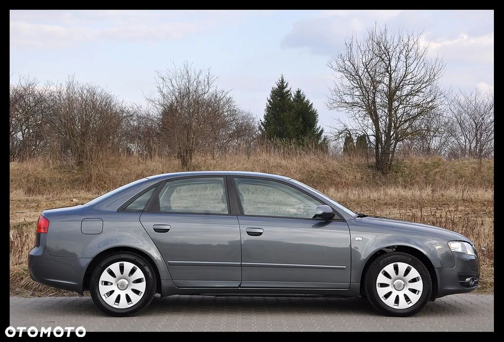 Audi A4 Limousine - 20