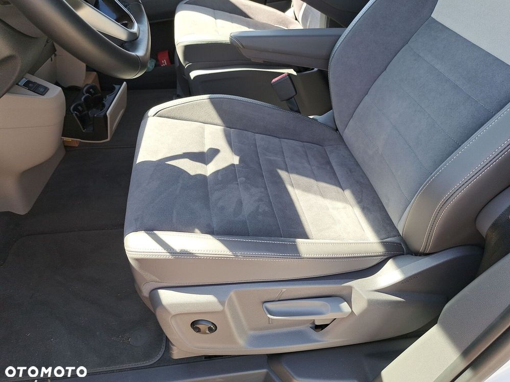 Volkswagen California - 12