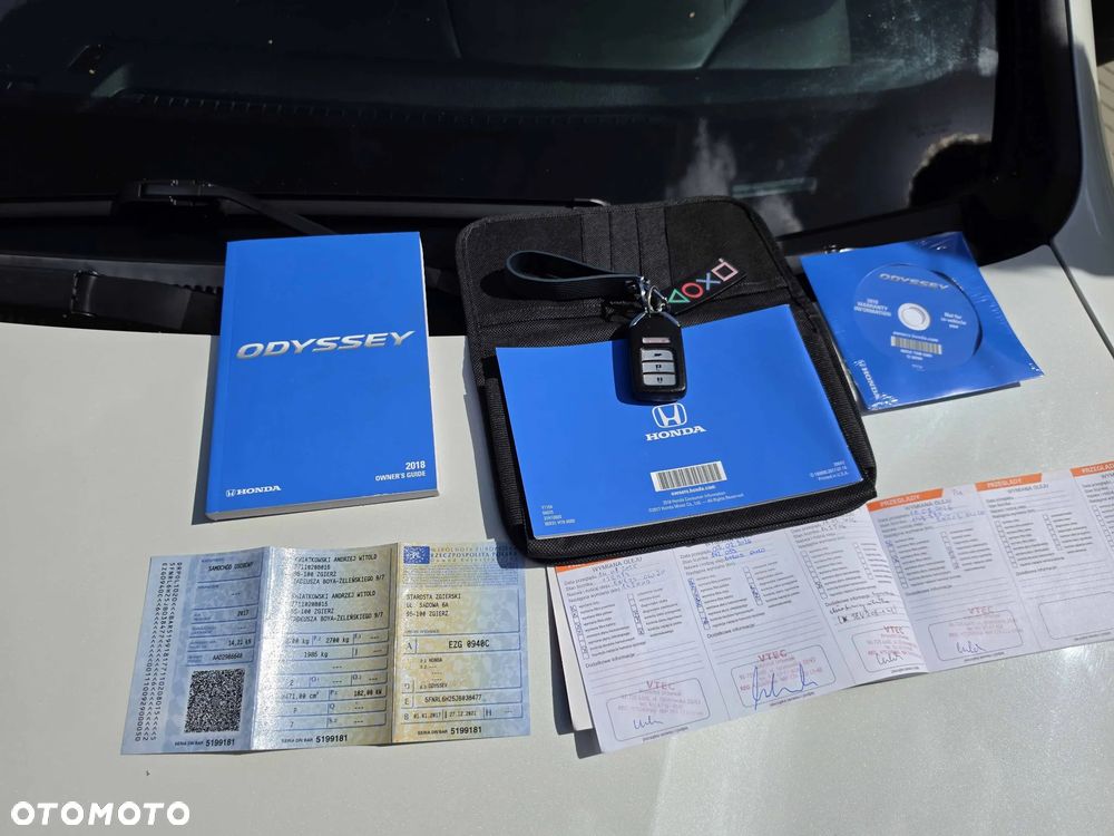 Honda Odyssey 3.5 LX - 26