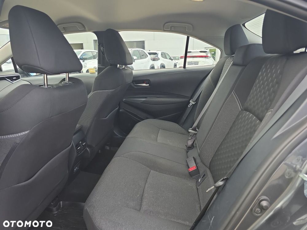 Toyota Corolla 1.8 Hybrid Comfort - 13