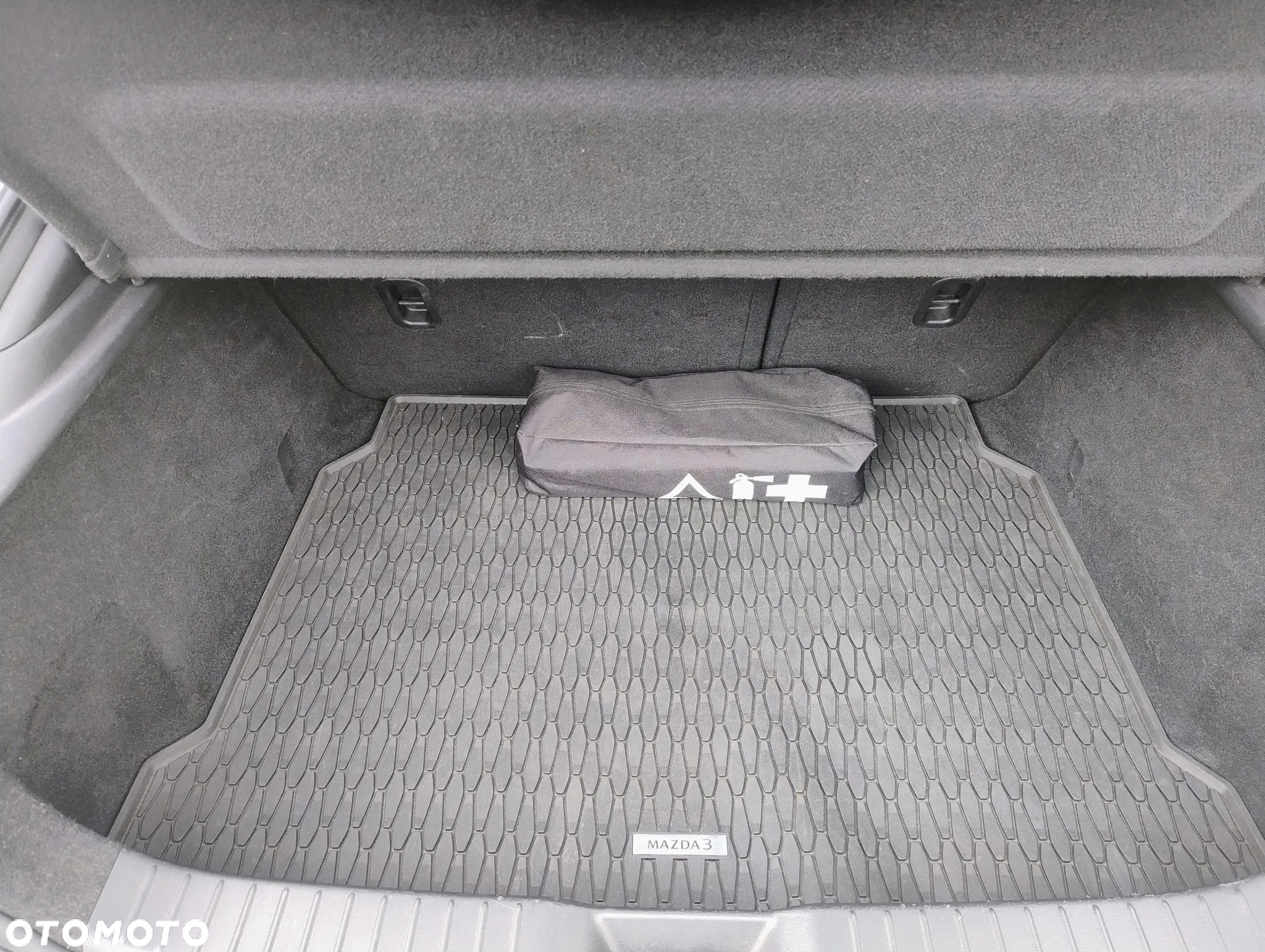 Mazda 3 - 11