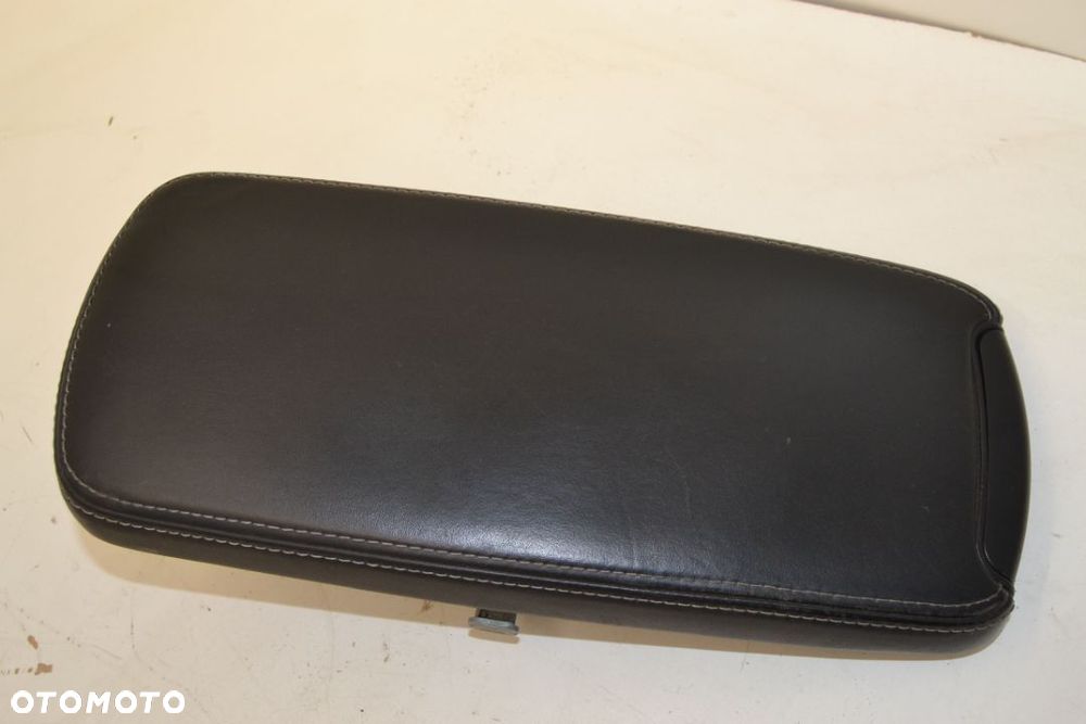 Podłokietnik Lexus IS 220 250 300 350 - 3