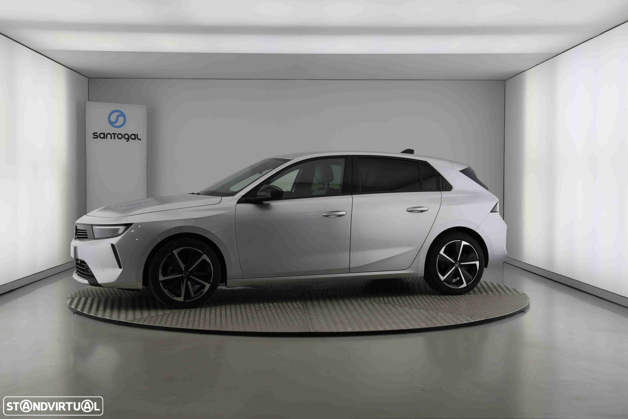 Opel Astra 1.2 T Elegance - 6