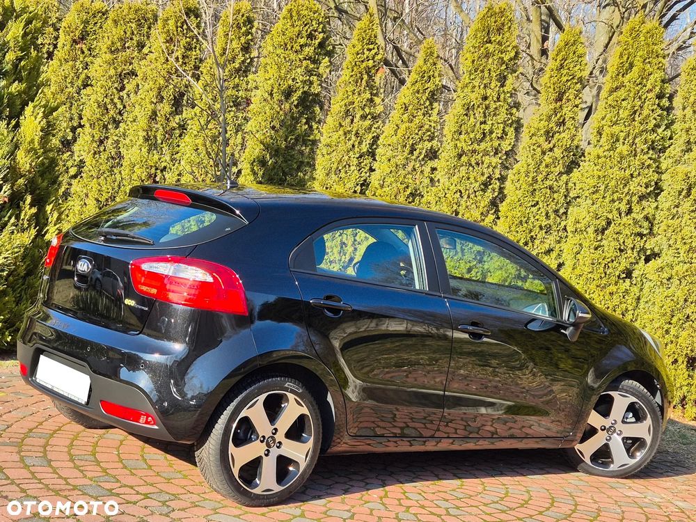 Kia Rio 1.2 Dream-Team Edition - 16