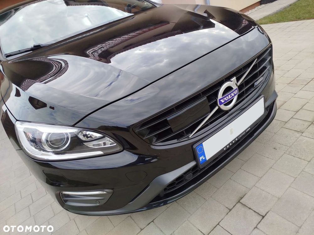 Volvo V60 T4 R-Design - 31