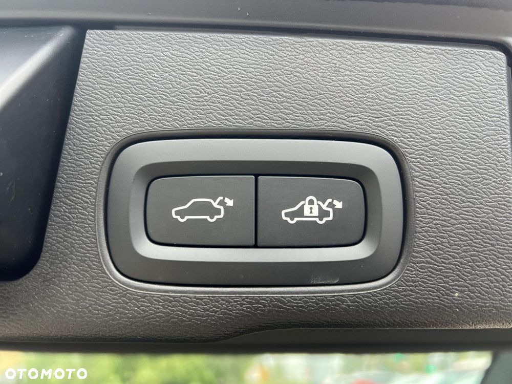 Volvo XC 60 - 31
