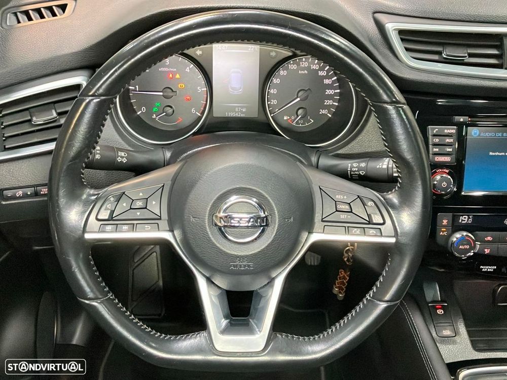 Nissan Qashqai - 10
