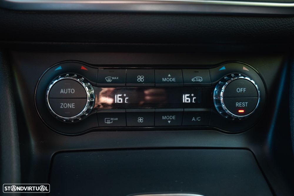 Mercedes-Benz GLA 220 CDi AMG Line 4-Matic - 35