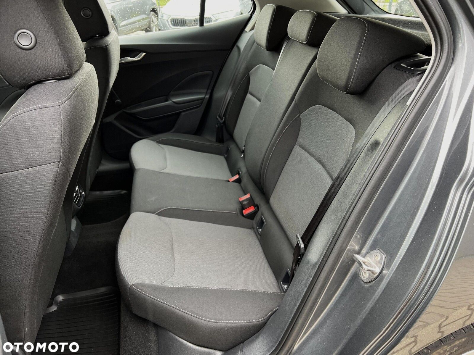 Skoda Fabia 1.0 TSI Ambition - 10