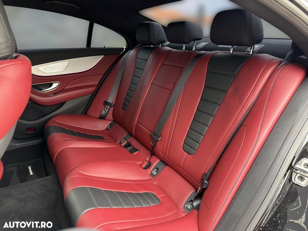 Mercedes-Benz CLS 300 d 4Matic 9G-TRONIC AMG Line - 21